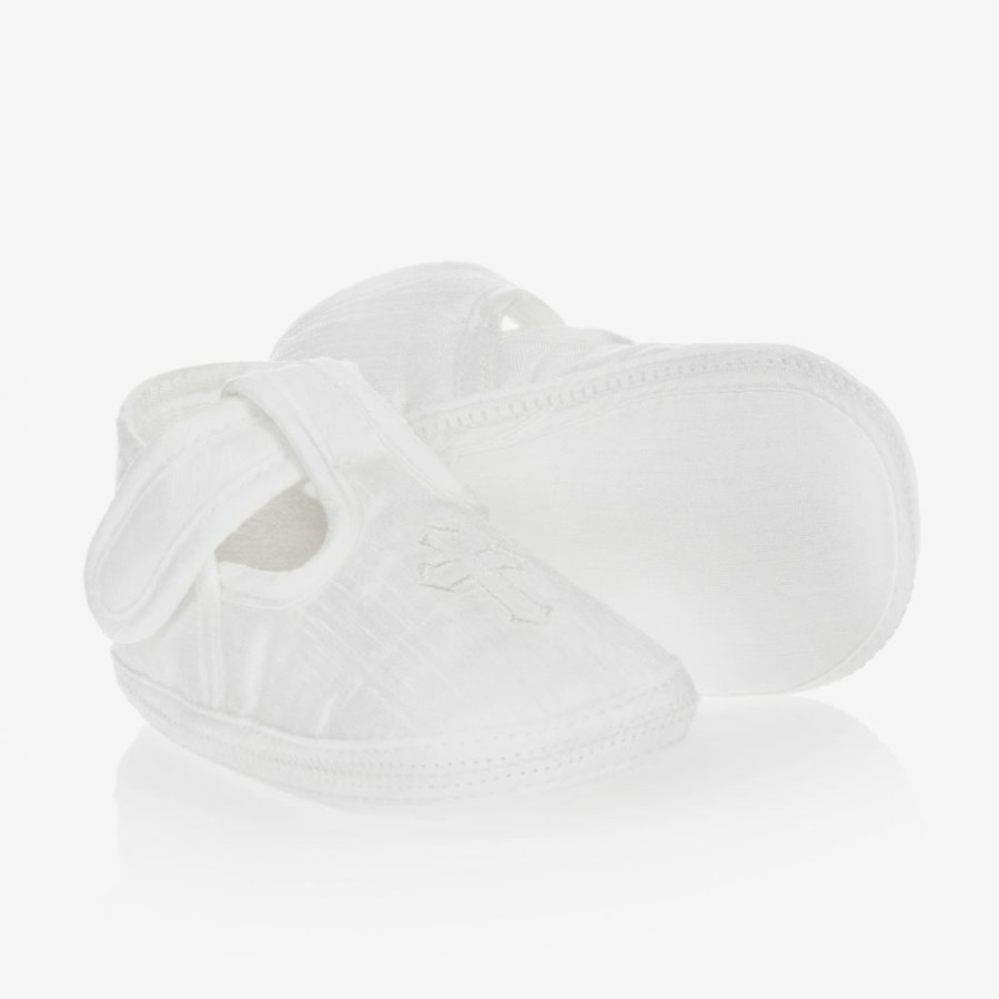 * Shoes | Cut Price White Silk Baby Shoes