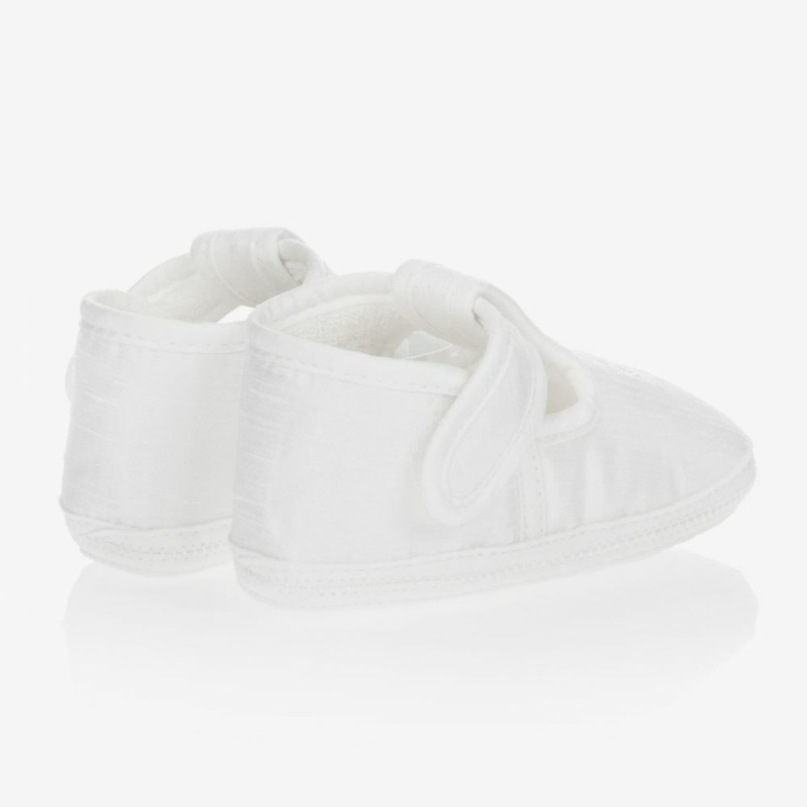 * Shoes | Cut Price White Silk Baby Shoes